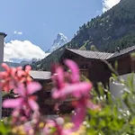 Bahnhof Hotel *