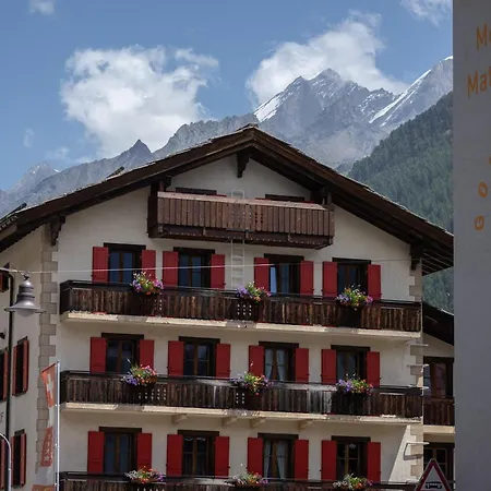 Bahnhof Hotel *